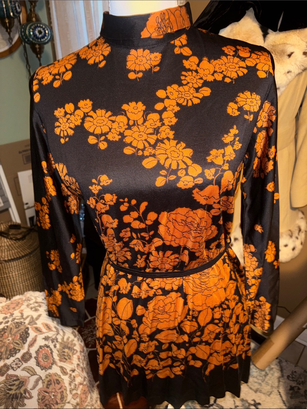 Vintage 70’s Gordan GrantElegant Black Long-Sleeve Dress with Floral Print Shirt